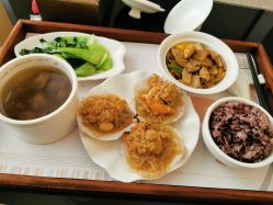 -莉泽月子中心(鹅潭汇店)