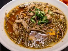 -麻六记(凤凰汇店)