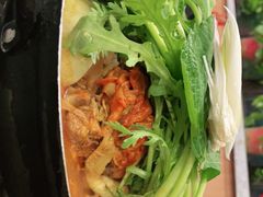 -喇喇排骨火锅·传统韩式脊骨汤(望京西园总店)
