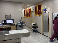 -瑞鹏宠物医院·骨外科·心肾科·肿瘤科(九亭店)