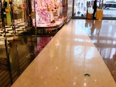 -PRADA普拉达(国金中心店)