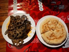 -李双猪·小龙虾·烧烤·羊肉煲(乐山店)