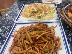 -八两八金·莱芜特色炒鸡(市南漳浦路店)