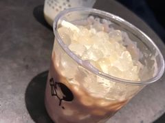 -喜茶(上海打浦桥日月光gelato lab+店)