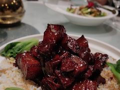 -海派美食·家宴海鲜青岛菜·石锅鲽鱼头(东方城店)