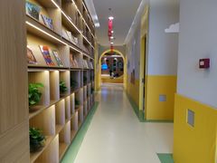 -贝思特蒙特梭利早教新区旗舰中心(苏州新区复悦城店)