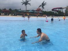 -汤山欢乐水世界