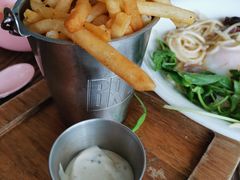 -The BREW·酿餐厅(浦东嘉里大酒店)