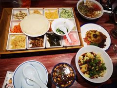 -怪噜范·老贵阳街头名小吃(汇金星力城店)