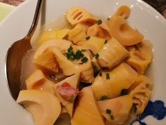 -新白鹿餐厅(松江开元地中海店)