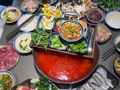 -楠小云·云南鲜菌·鲜牛自助火锅(九眼桥店)