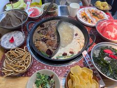 -赵美丽·重庆社区火锅·直营店(火车东站·中豪国际店)