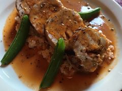 -羽深肉铺 Steak & Wine
