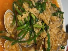 -肥肥虾庄·金牌油焖大虾(汉口城市广场店)
