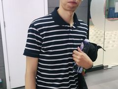-开阳里游泳健身