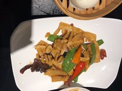 -高第街56号餐厅(银座商城玉函店)