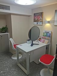 -咪咪专业脱毛连锁机构