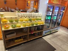-名门潮牛·鲜牛肉海鲜火锅.烧烤自助餐厅(诚丰广场店)