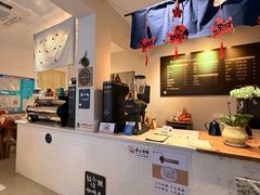 -红小姐咖啡馆(西津渡店)