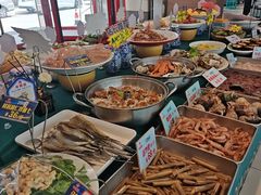 -今鲜源酒店·海鲜锅贴青岛菜(新湛路店)