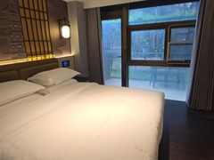 -铂尔登国际酒店(南山深圳湾口岸店)