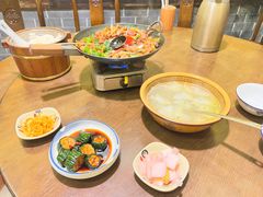-富正毅三下锅·湘西韵味(天门山索道店)