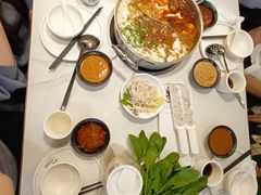 -德林酸菜鱼火锅(南丹店)