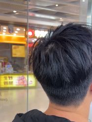 -川和潮人