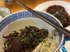 -沪西老弄堂面馆(定西路店)