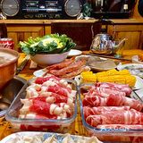 哈尔滨必吃铜火锅！！我被冒牛肉迷住了🤩