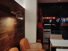 -Line来恩咖啡(石厦花园店)