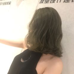-朗峰专业美发沙龙