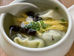 招牌鲜虾小馄饨-苏小柳手作点心(控江旭辉分院)
