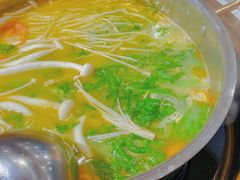 花胶鲍鱼鸡金汤-八珍玉食鸡煲·打边炉(印象城店)