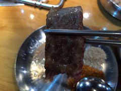 雪花原味流星上脑肉-老炉家木炭烤肉(长江国际店)