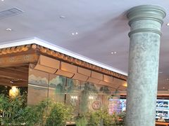 -八府香鸭·啫啫煲(华山路店)