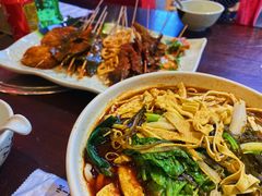 -老赵太太麻辣烫涮肚馆(大经路店)