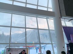 -亚布力新体委滑雪场