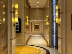 -上海红塔豪华精选酒店