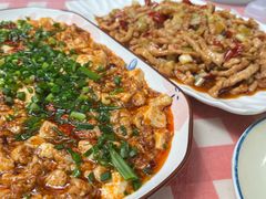 -洪霞餐馆