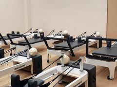 -乐刻瑜伽·普拉提·小瑜荚YogaPod(滨江银泰店)