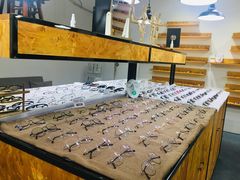 -罗伯特眼镜·蔡司官方授权(罗湖国贸店)