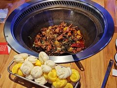 -山里屯铁锅炖·东北菜(康桥店)