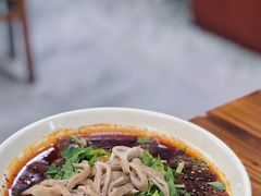 -朱大嘴肥肠血旺(福字街店)