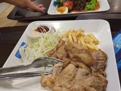 -Pier 21 (Terminal 21 Asok)