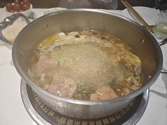 -七欣天香辣蟹火锅(无锡金太湖国际城店)