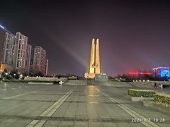 -唐山抗震纪念碑广场