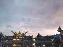 -七彩云南欢乐世界