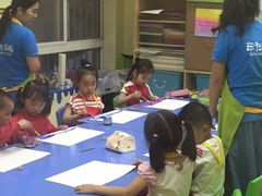 上课中-东方童画少儿美术(金桥体验馆)