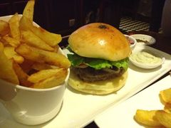 burger-Hooley's活利仕西餐厅(珠江新城店)